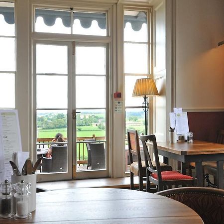 Royal Hotel By Greene King Inns Ross-on-Wye Екстериор снимка